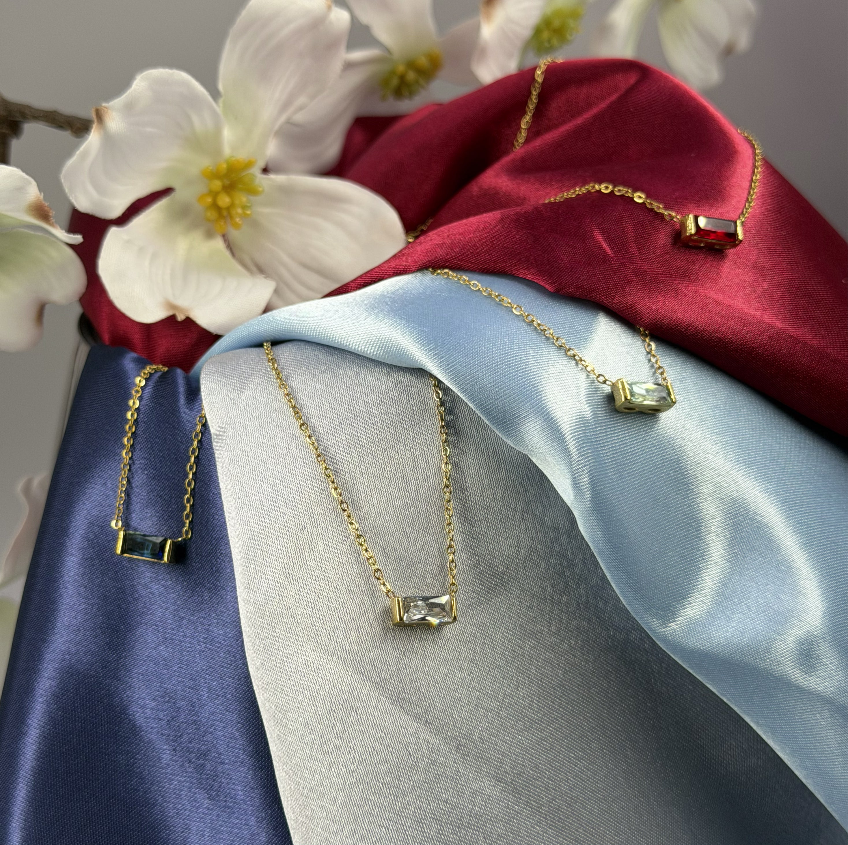 Royal Season Necklace