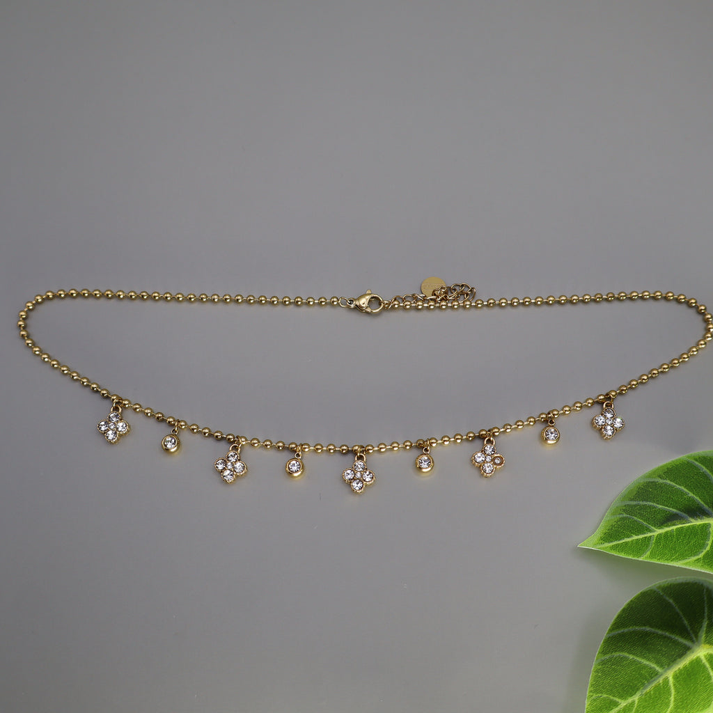 Bloom Clover Necklace
