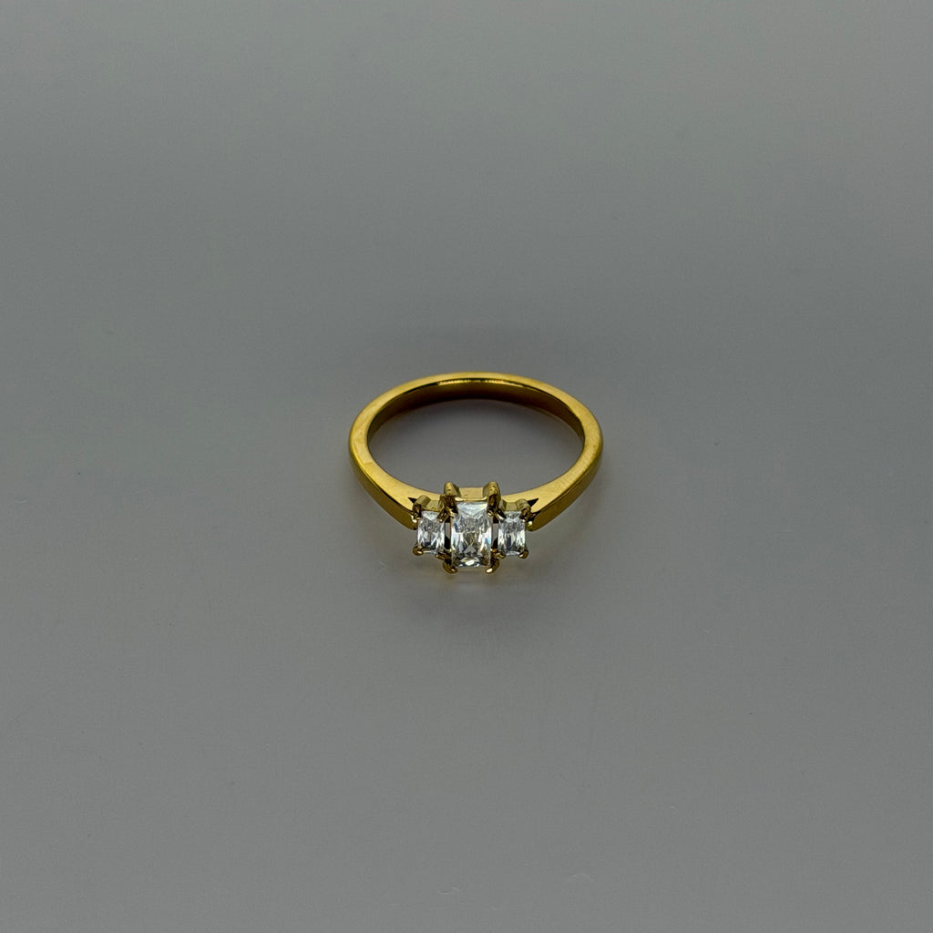 Crystal Throne Ring