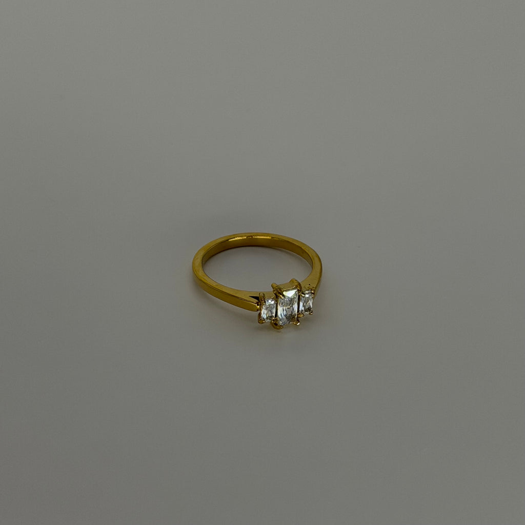 Crystal Throne Ring