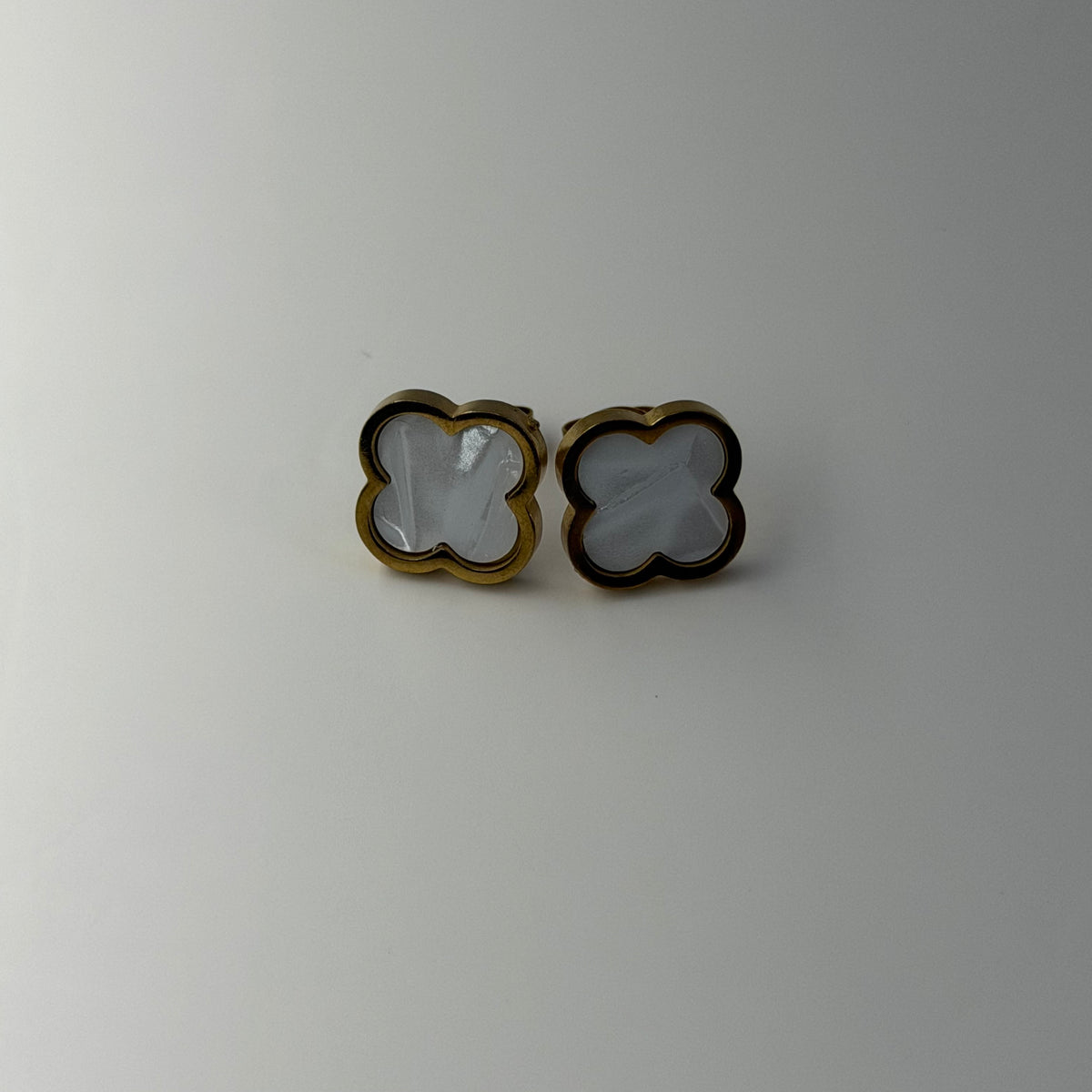 Pearl Clover Set
